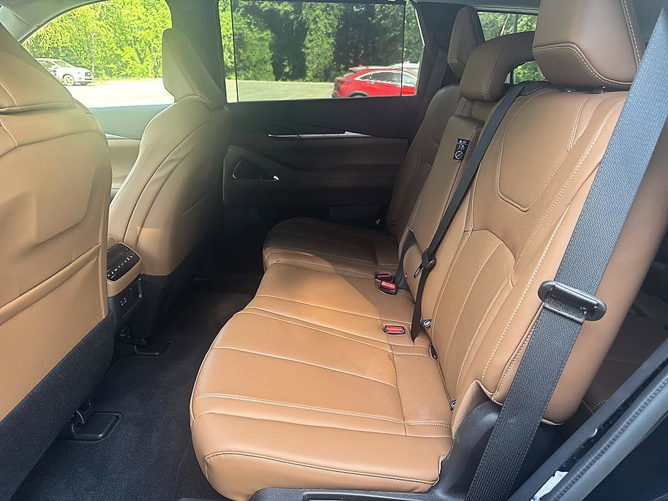 Certified 2025 INFINITI QX60 Sensory w/ Vision Package image 18