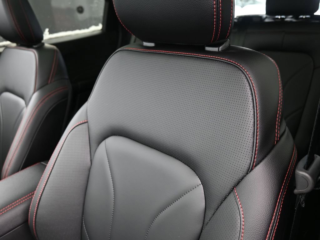 New 2025 Ford Escape ST-Line Elite w/ Premium Technology Package image 17