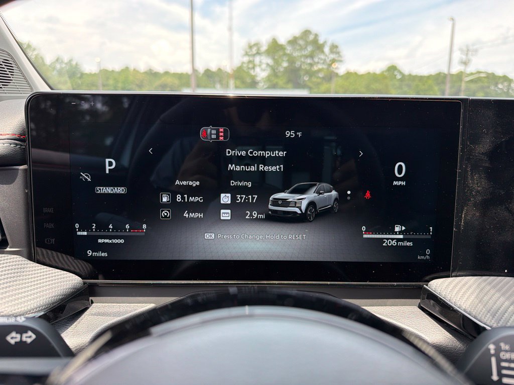 New 2026 Nissan Kicks SR w/ SR Premium Package FWD image 7