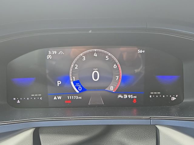 Certified 2023 Volkswagen Taos SE w/ Panoramic Sunroof Package AWD/4WD image 9