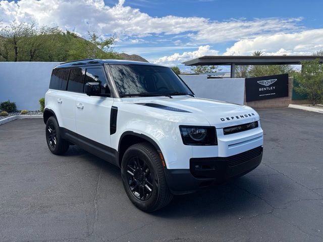 Used 2026 Land Rover Defender 110 S AWD/4WD image 3