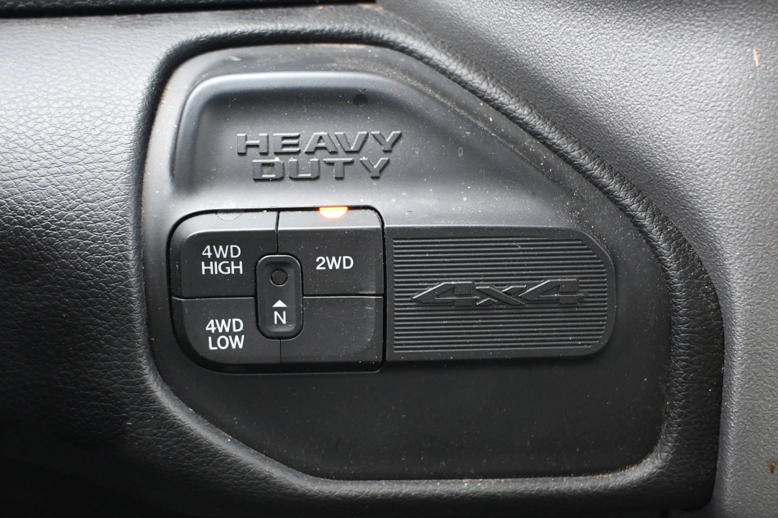 Used 2024 RAM 3500 Big Horn AWD/4WD image 18