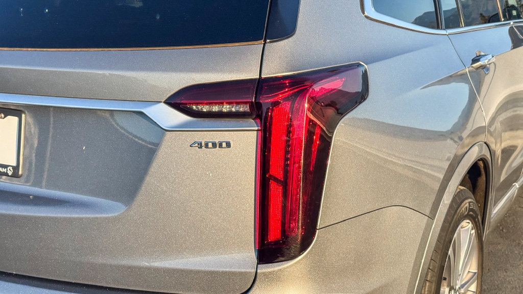 Used 2024 Cadillac XT6 Premium Luxury FWD image 10