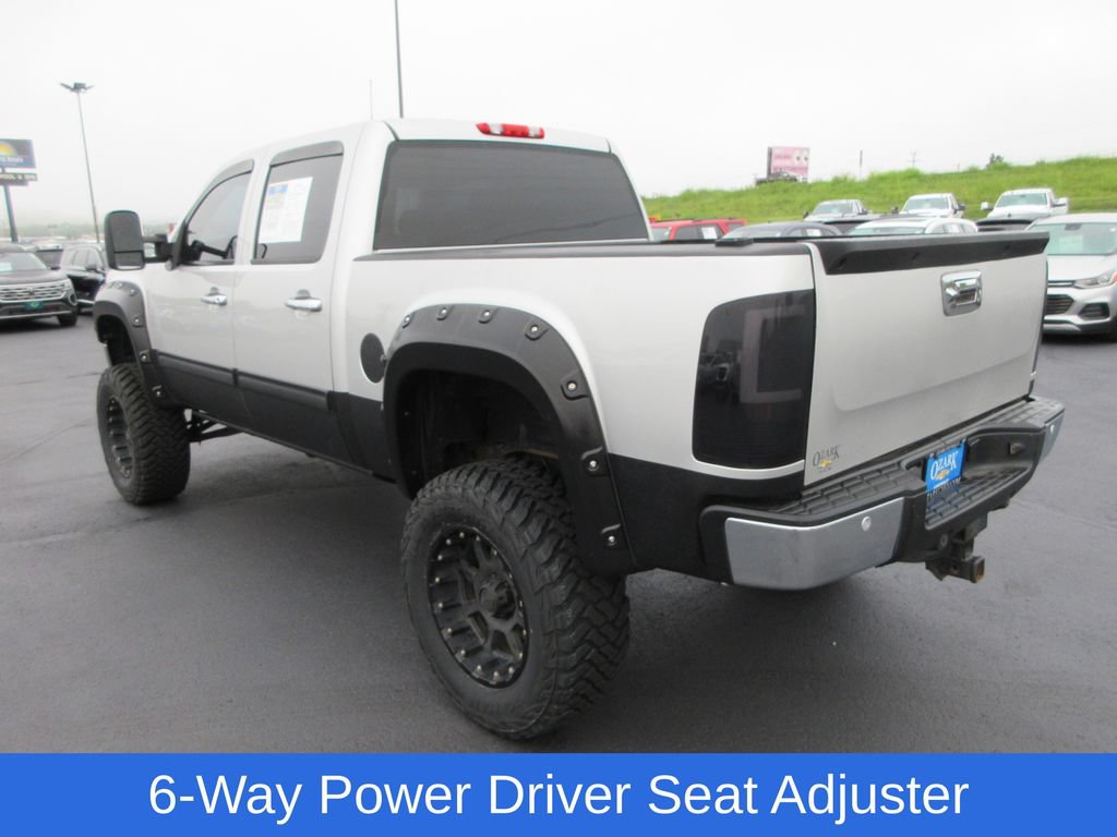 Used 2011 GMC Sierra 1500 SLE w/ Power Tech Package AWD/4WD image 3