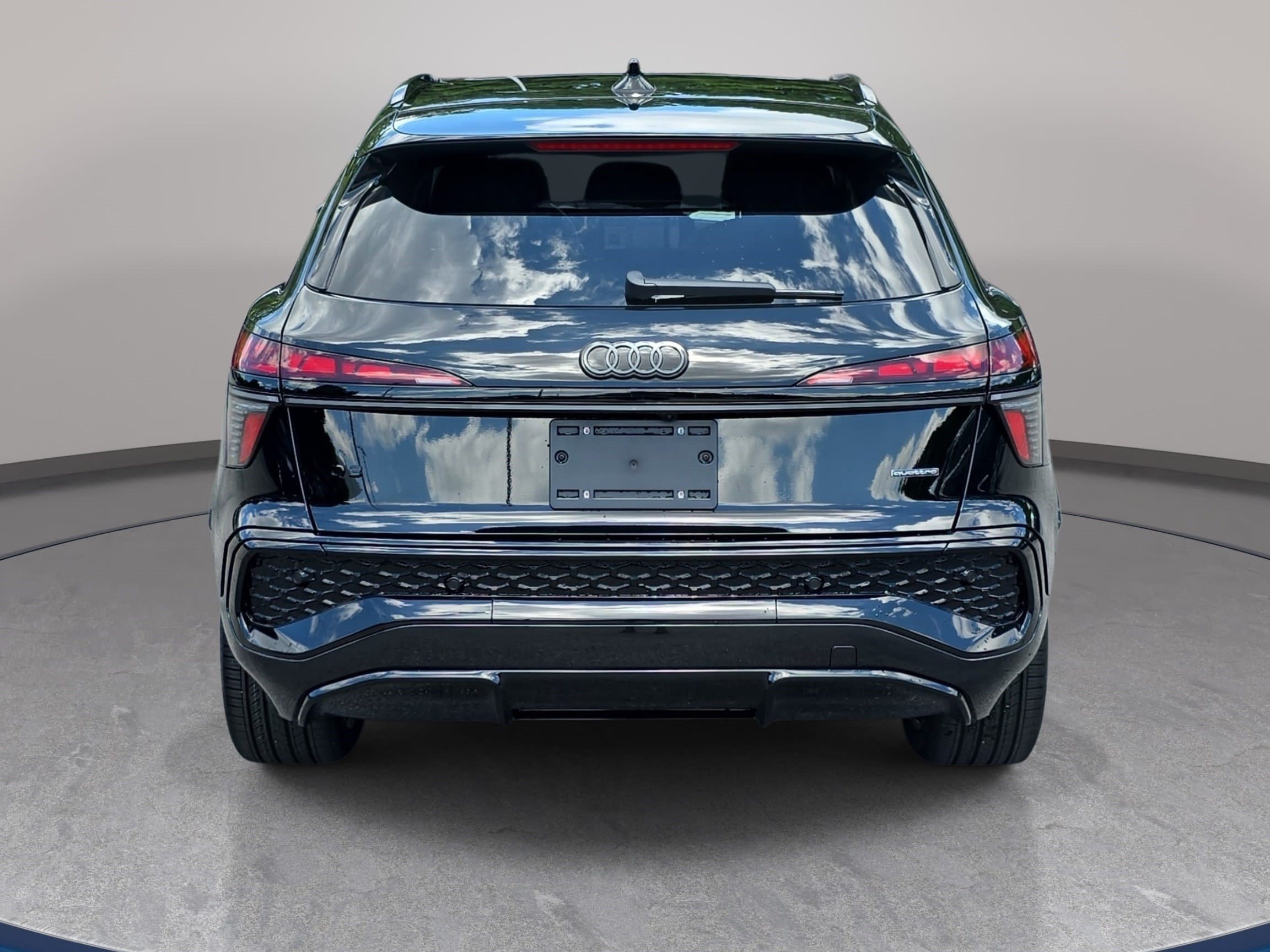 New 2026 Audi Q3 quattro 2.0T AWD/4WD image 6