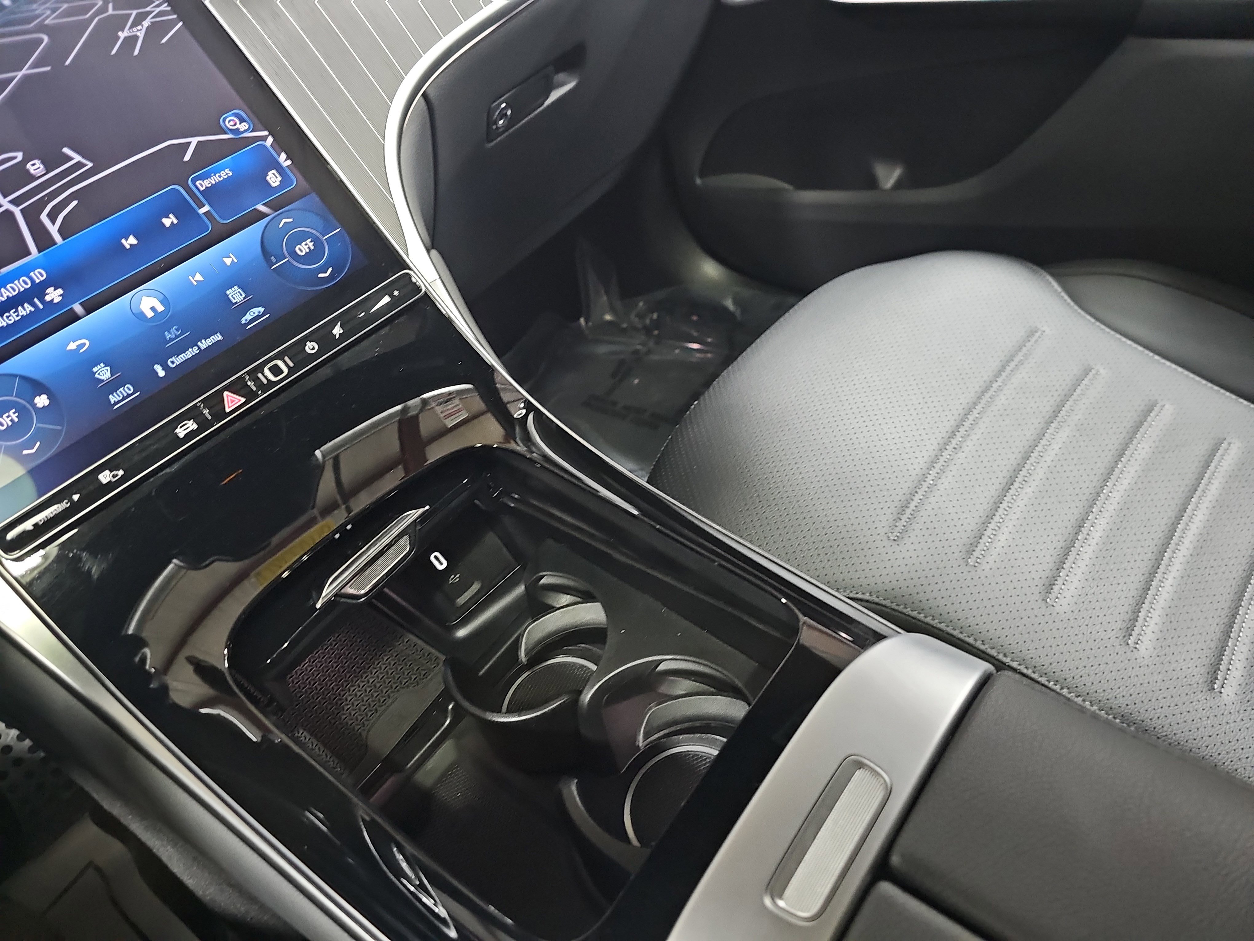 Certified 2023 Mercedes-Benz GLC 300 4MATIC image 27