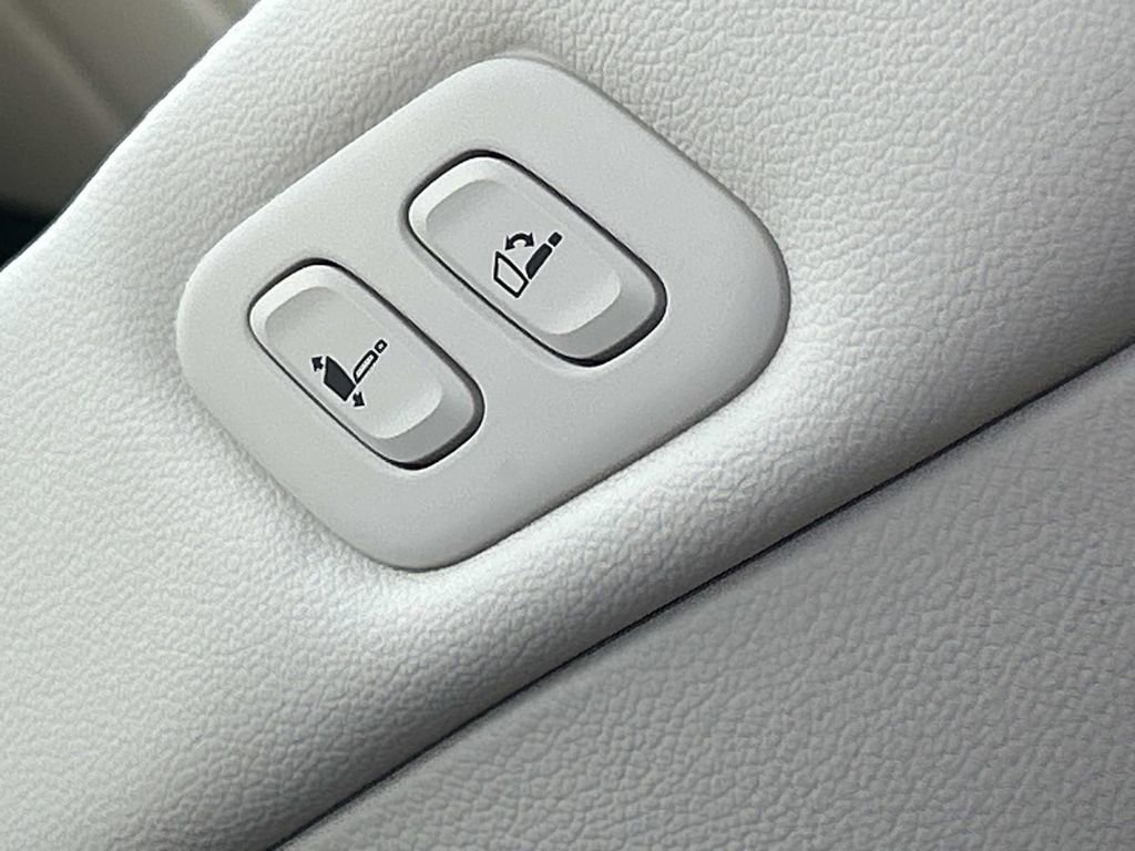 New 2026 Genesis GV80 2.5T Prestige image 25