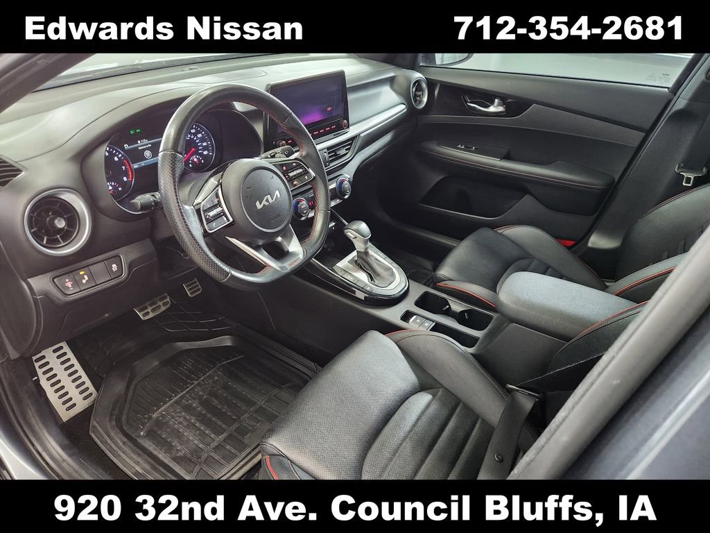 Used 2023 Kia Forte GT w/ GT2 Package image 18