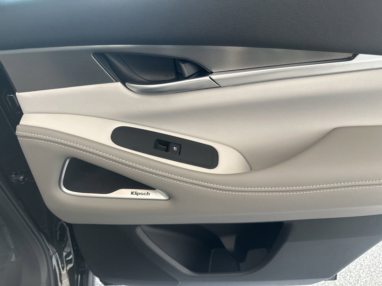 New 2027 INFINITI QX60 Luxe AWD/4WD image 16