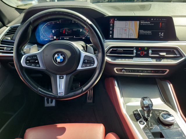 Used 2022 BMW X6 xDrive40i w/ Executive Package image 4