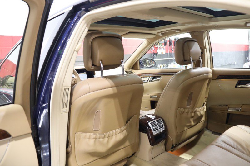 Used 2007 Mercedes-Benz S 550 4MATIC image 38