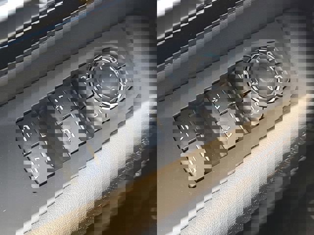 New 2025 Chevrolet Suburban High Country image 32