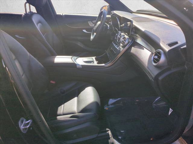 Used 2022 Mercedes-Benz GLC 300 4MATIC image 21