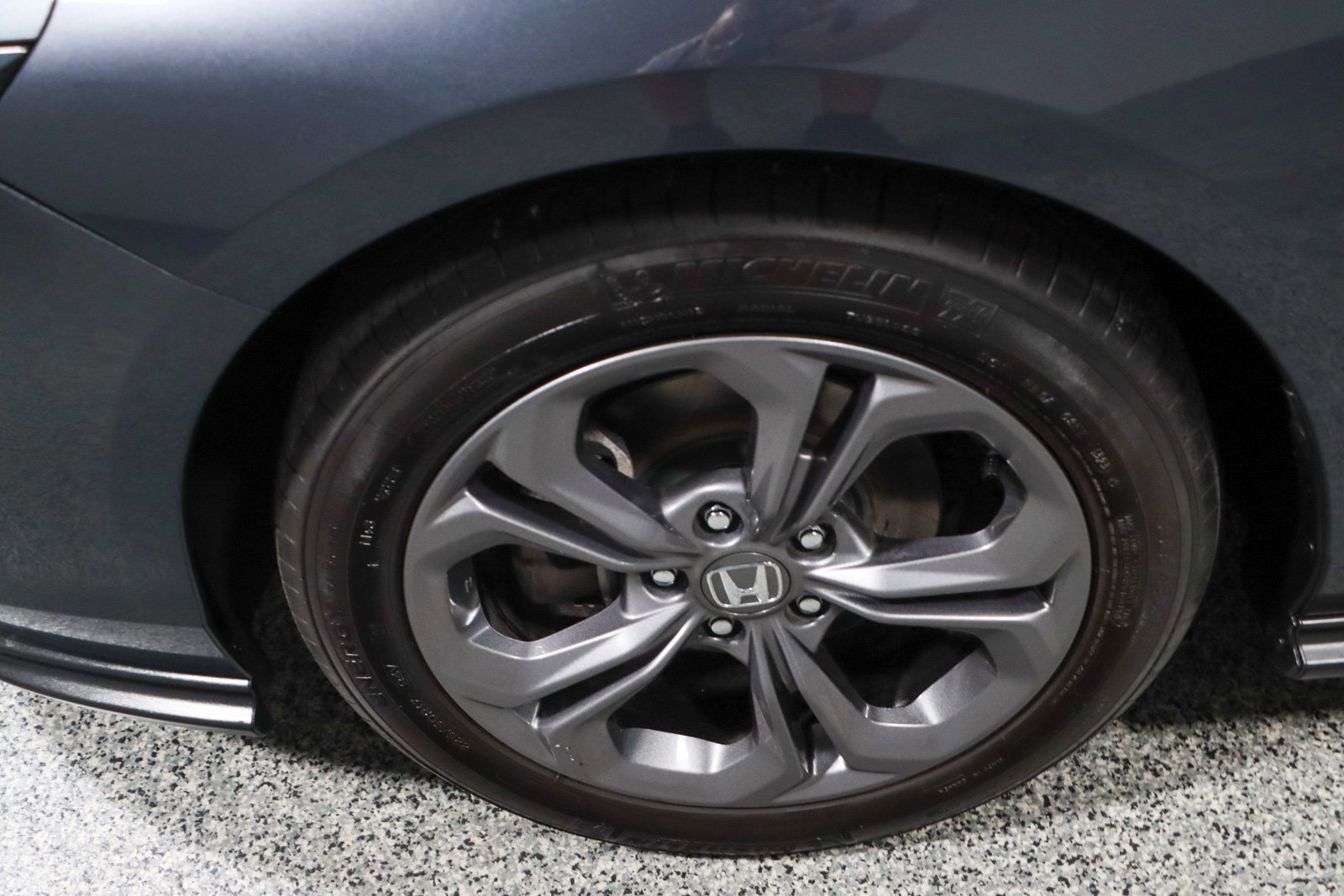 Used 2023 Honda Accord EX image 11