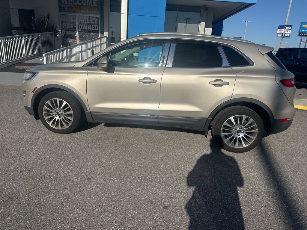 Used 2017 Lincoln MKC Reserve image 5