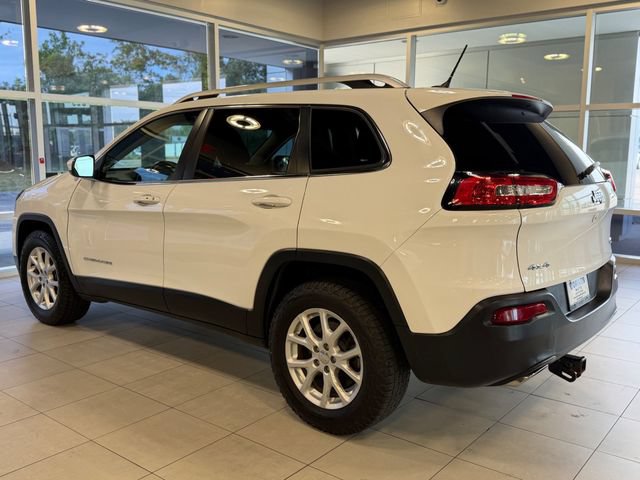 Used 2015 Jeep Cherokee Latitude w/ Comfort/Convenience Group AWD/4WD image 14