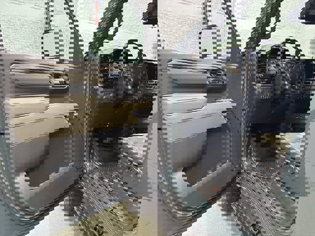 New 2026 Chevrolet Silverado 2500 ZR2 image 14