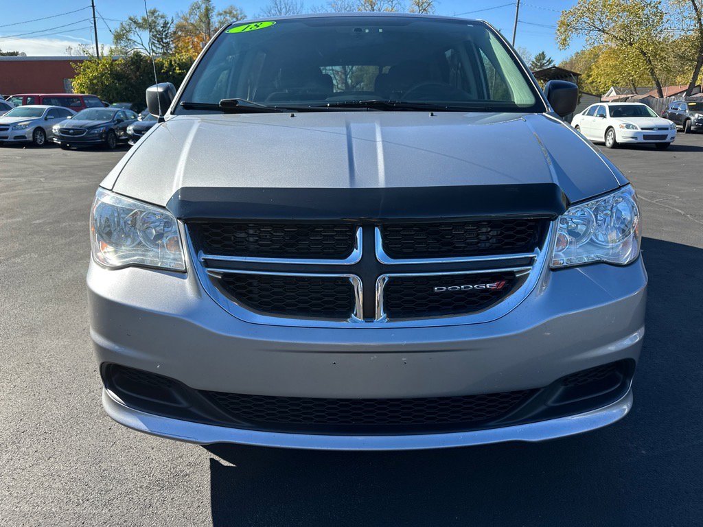 Used 2018 Dodge Grand Caravan SE image 7