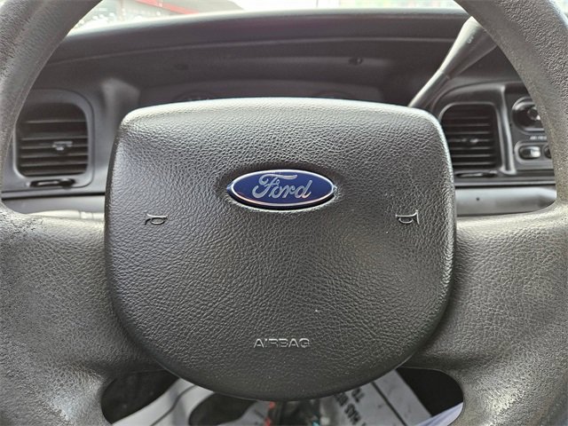 Used 2009 Ford Crown Victoria Police Interceptor image 19