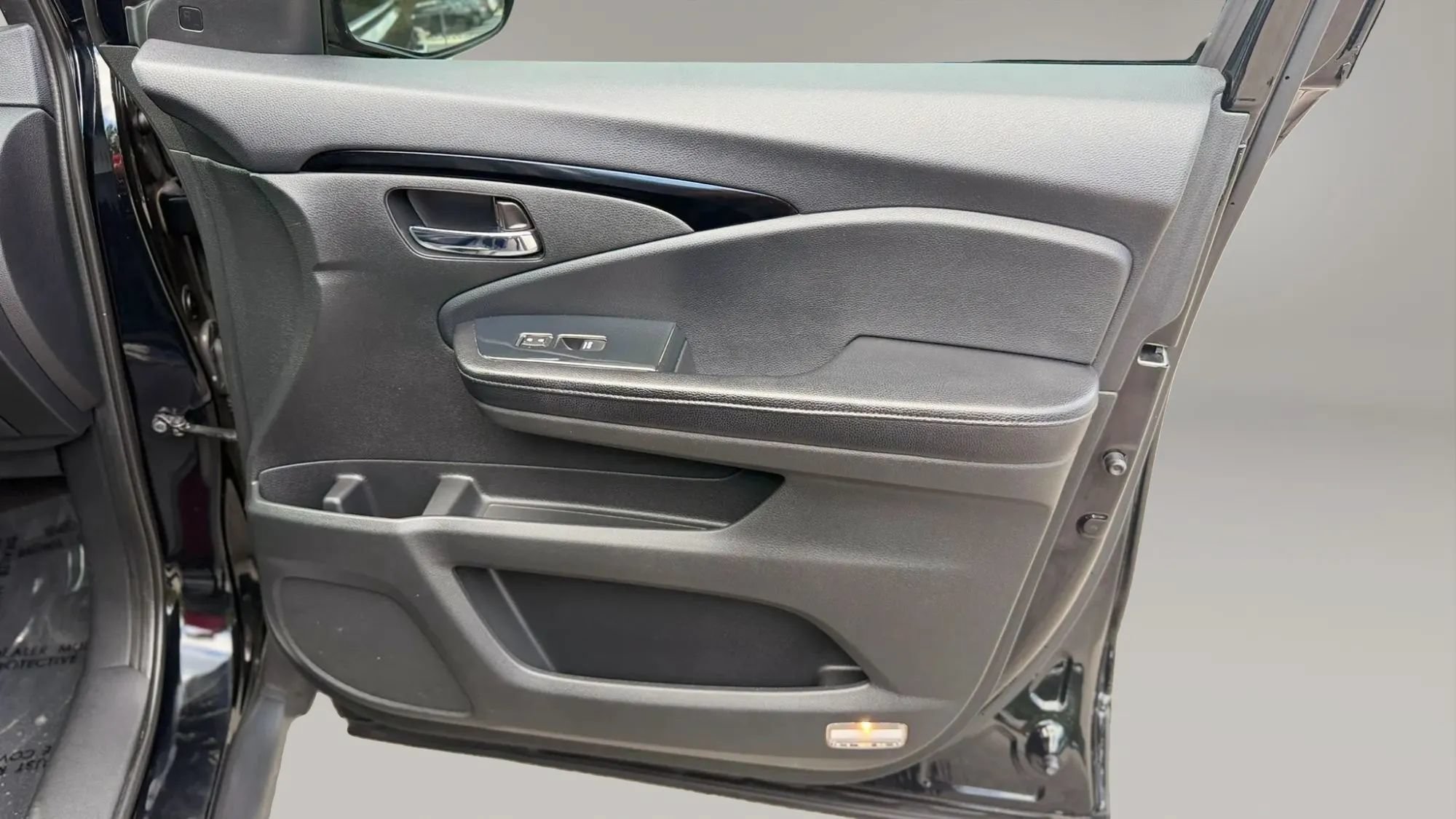 Used 2018 Honda Pilot Elite image 10