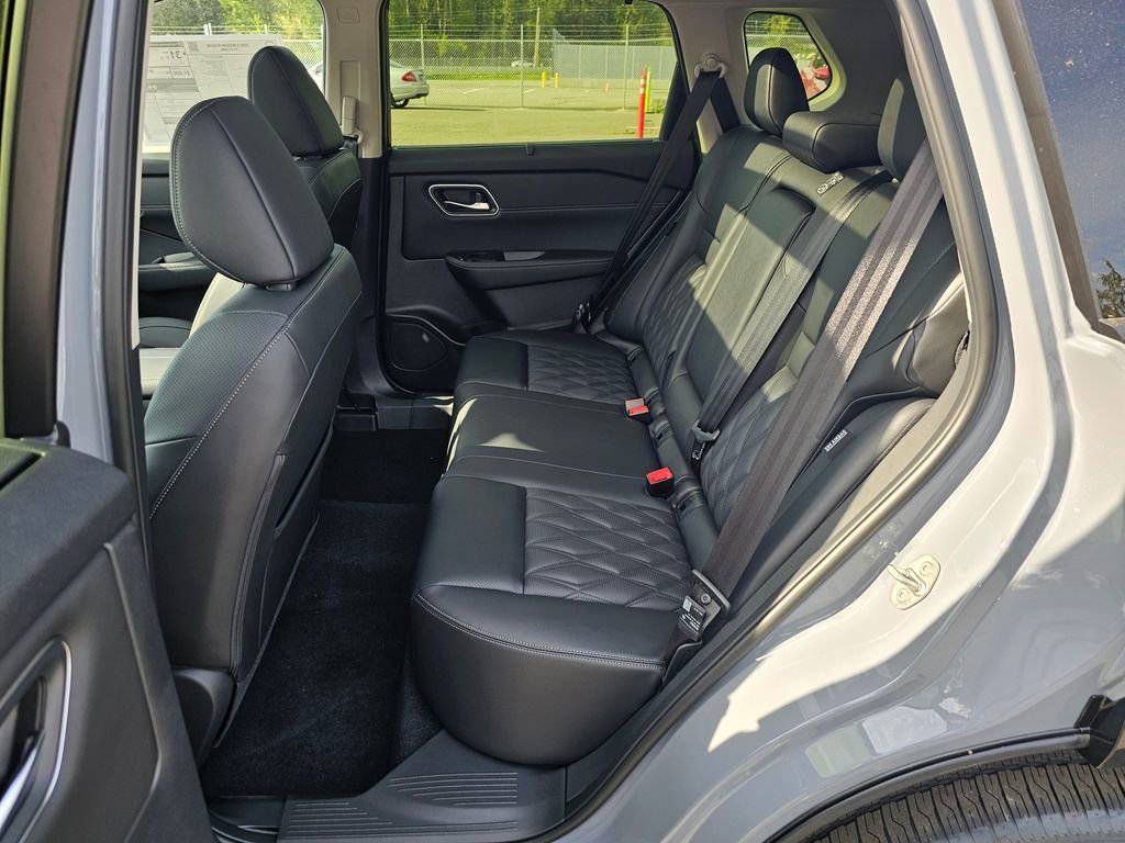 New 2026 Nissan Rogue Platinum w/ Platinum Premium Package AWD/4WD image 21