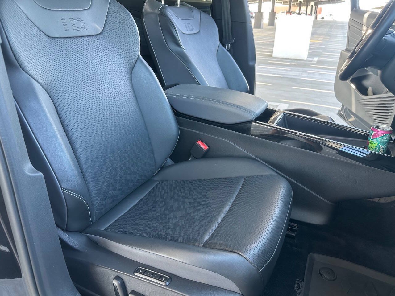Used 2023 Volkswagen ID.4 Pro S RWD image 18