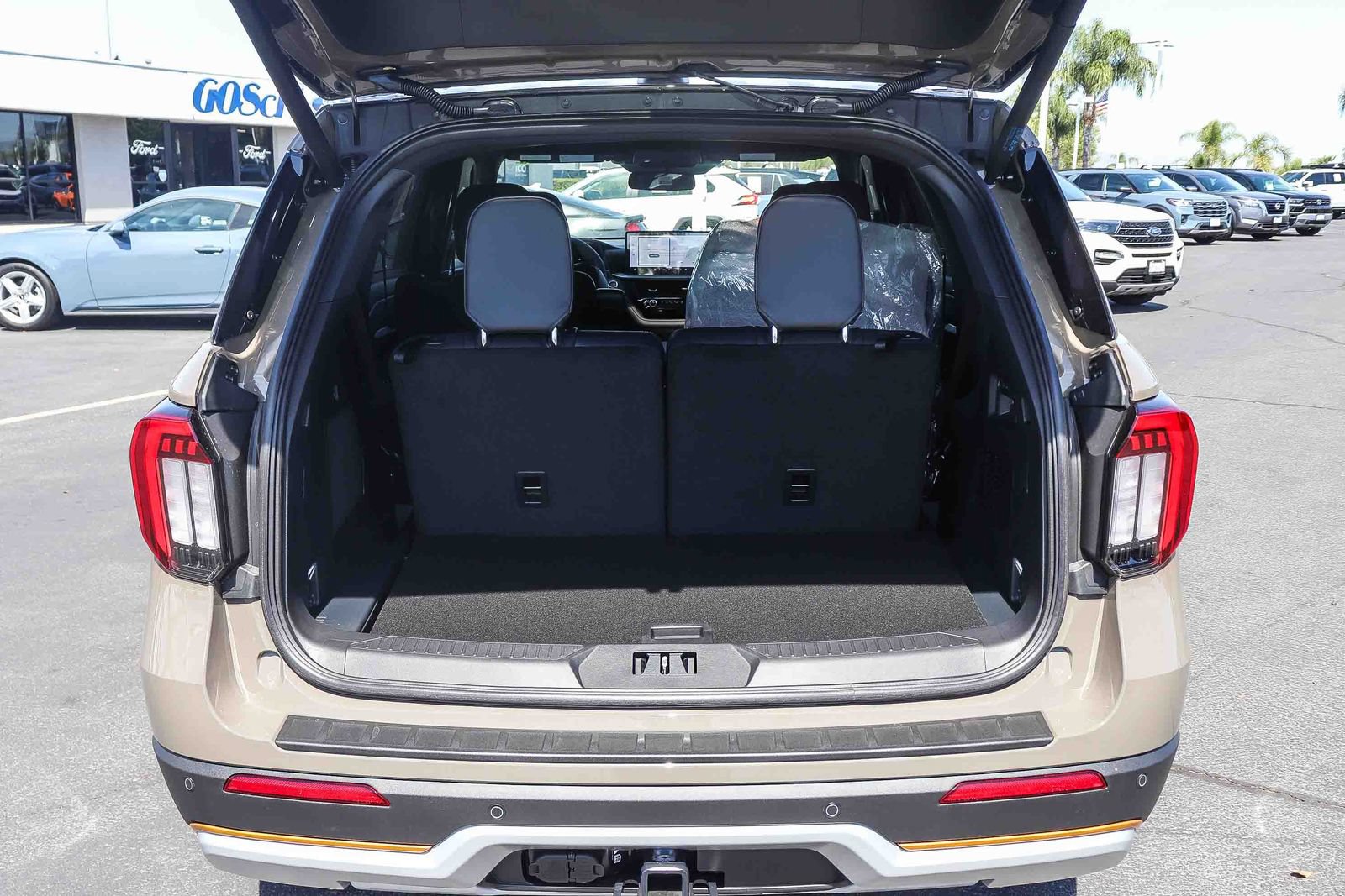 New 2026 Ford Explorer Tremor w/ Tremor Ultimate Package AWD/4WD image 29