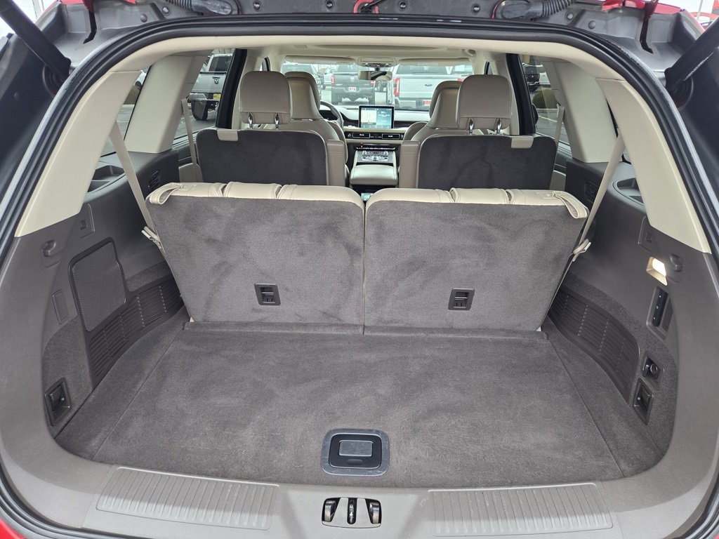 Used 2020 Lincoln Aviator Reserve w/ Equipment Group 201A image 26