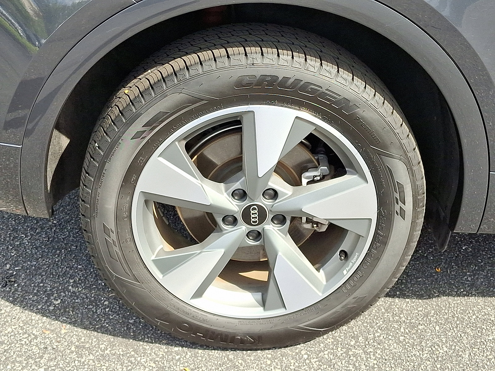 Certified 2025 Audi Q5 2.0T Premium image 8