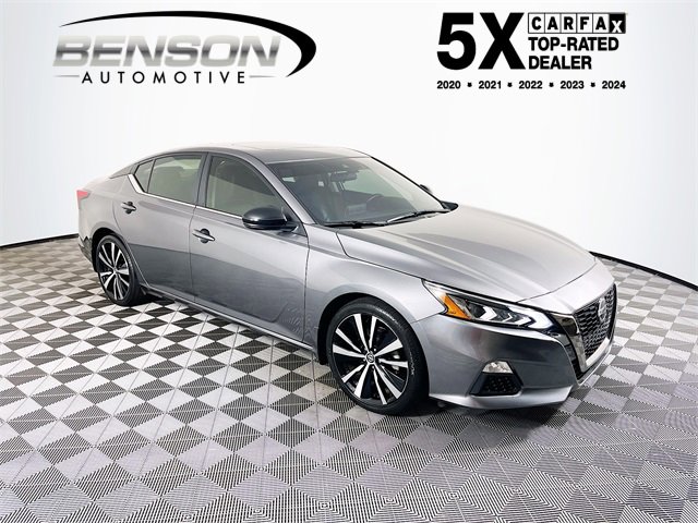 Used 2020 Nissan Altima 2.5 SR w/ Premium Package image 1