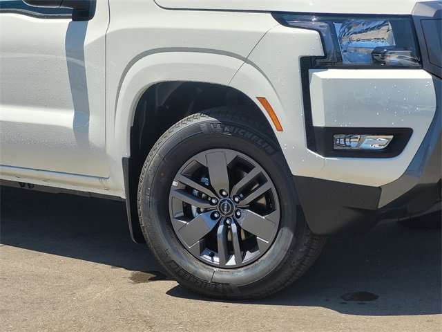 New 2026 Nissan Frontier SV image 2