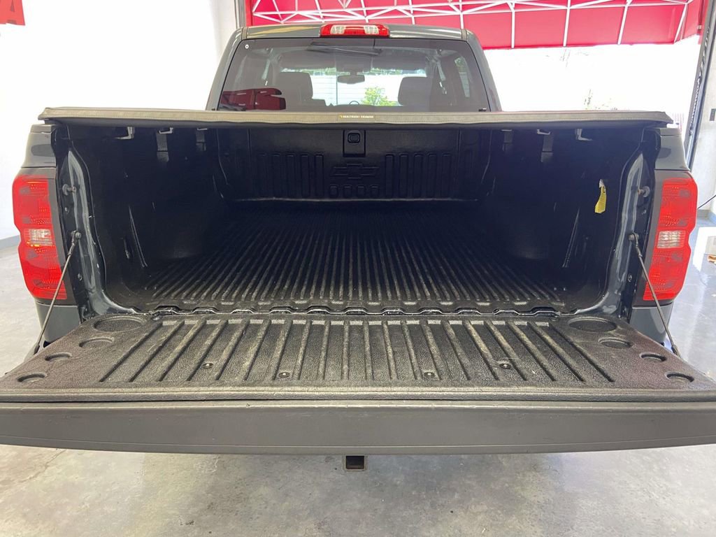 Used 2017 Chevrolet Silverado 1500 LT w/ All Star Edition image 13