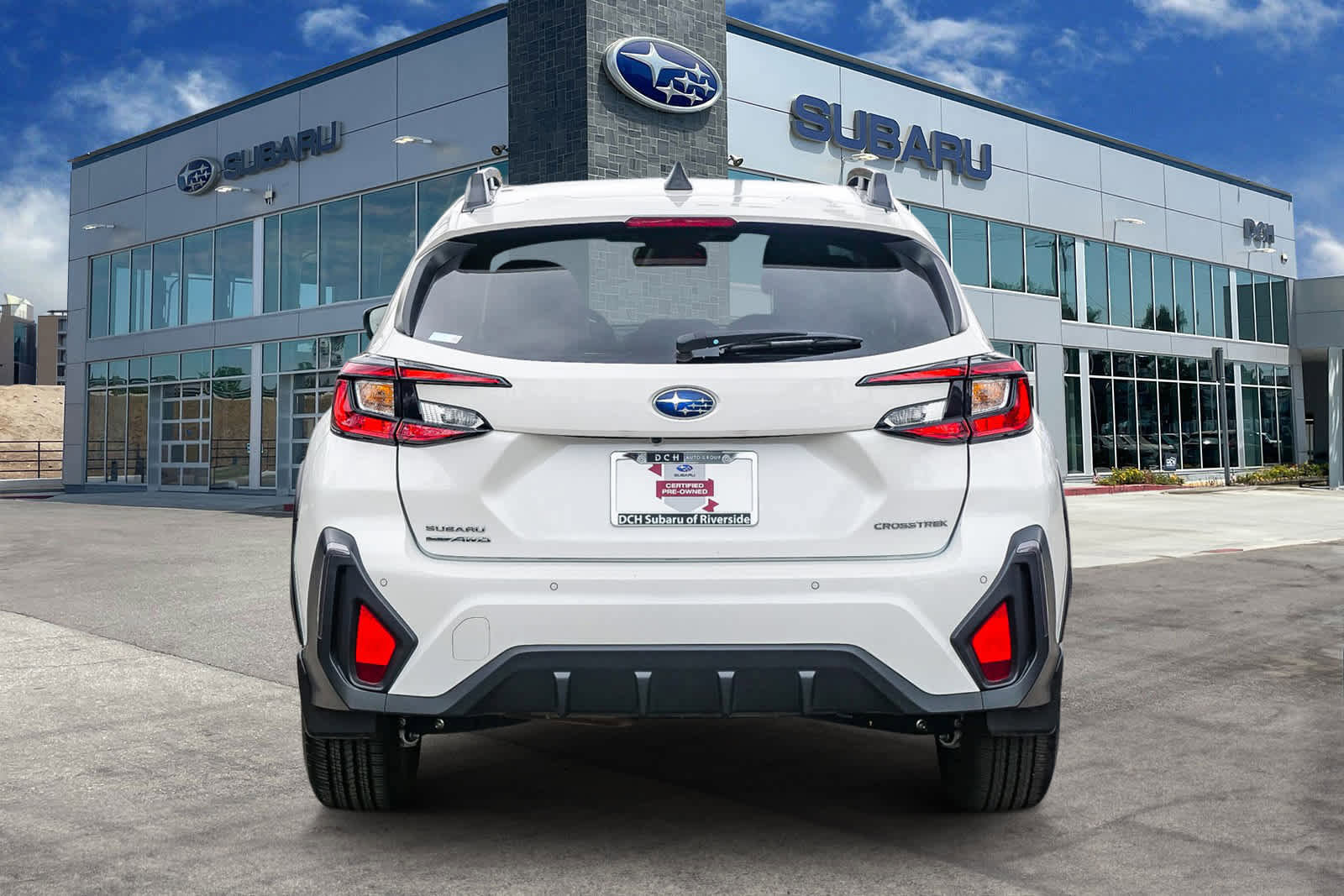 Certified 2025 Subaru Crosstrek 2.5i Limited w/ Crosstrek Mirror Package image 5