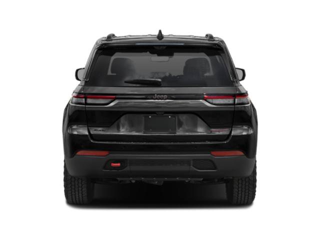 Certified 2022 Jeep Grand Cherokee Trailhawk w/ ADV Protech Group II AWD/4WD image 5