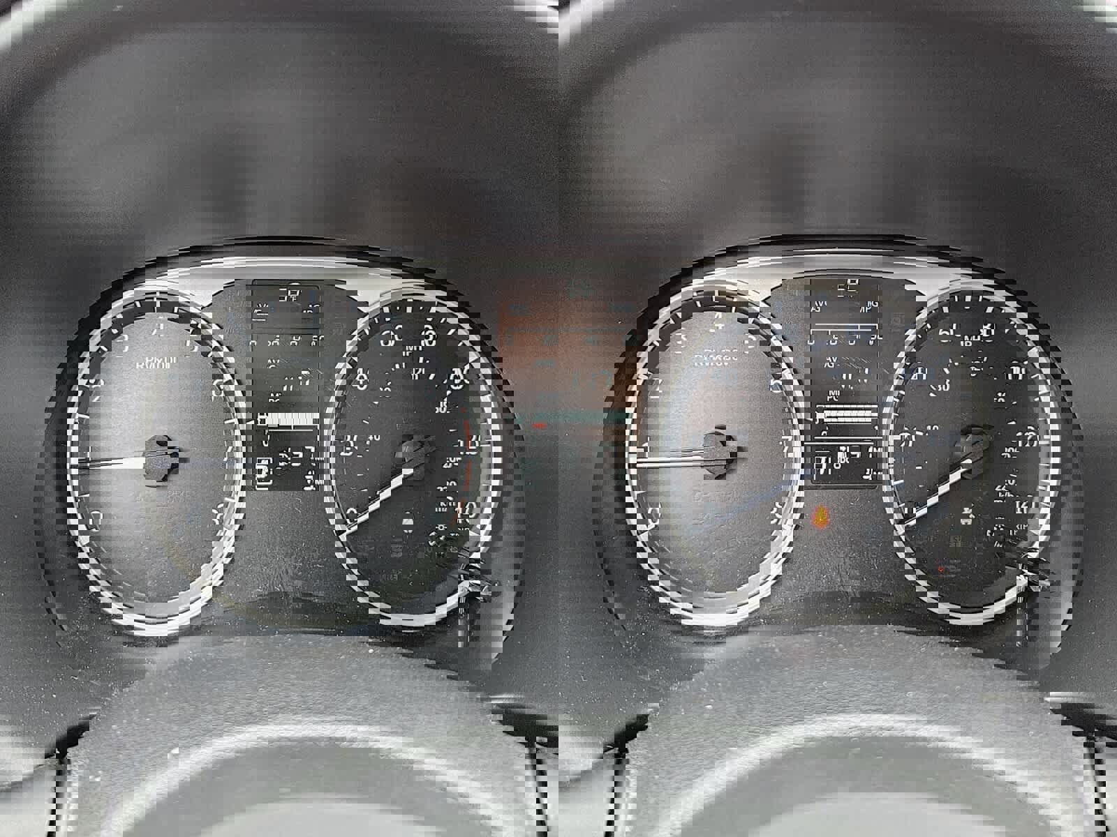 New 2025 Nissan Kicks Play S image 14