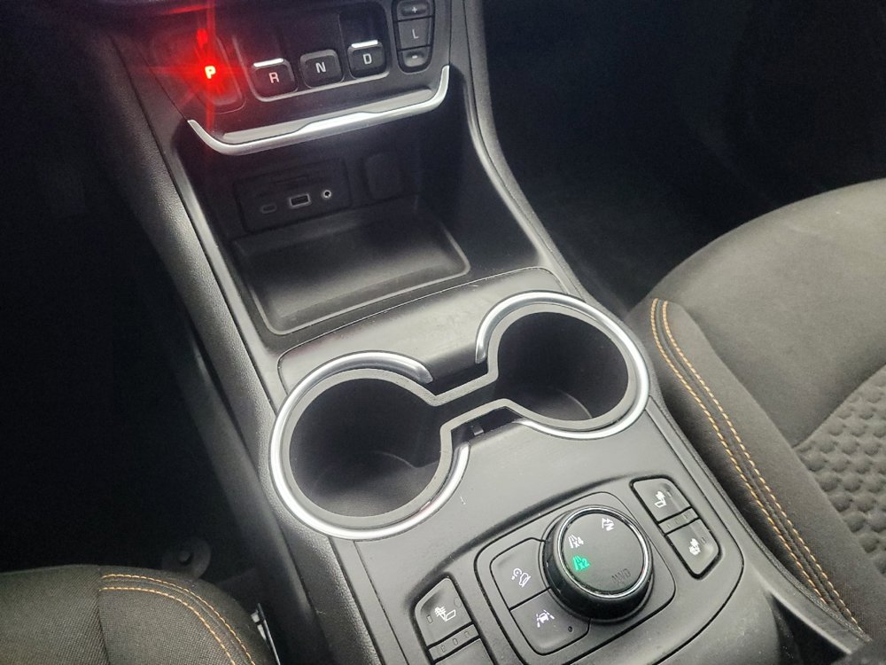 Used 2020 GMC Terrain SLE w/ Driver Convenience Package image 26