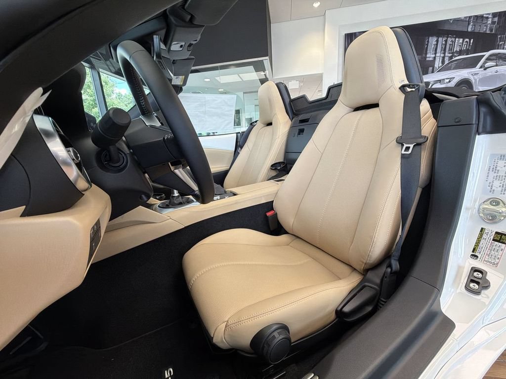 New 2026 MAZDA MX-5 Miata Grand Touring RWD image 11