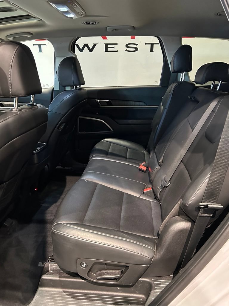 Used 2023 Kia Telluride EX X-Line AWD/4WD image 30