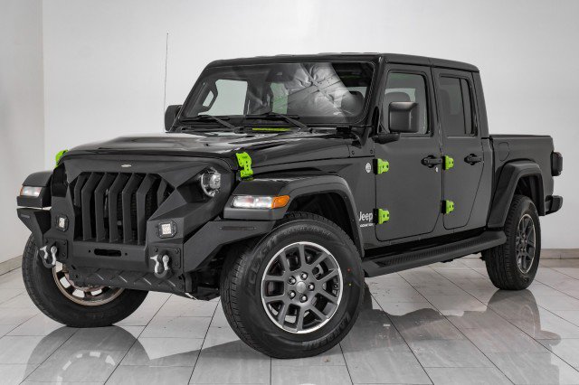Used 2021 Jeep Gladiator Overland w/ Uconnect 4C Nav & Sound Group AWD/4WD image 4