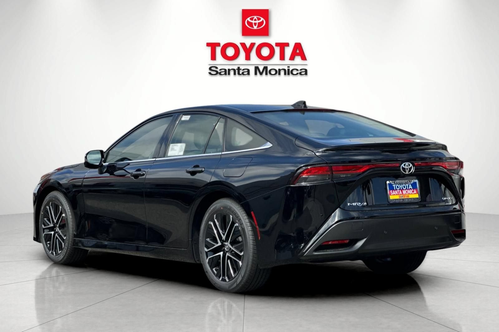 New 2026 Toyota Mirai RWD image 5
