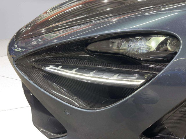 Used 2018 McLaren 720S Performance image 26