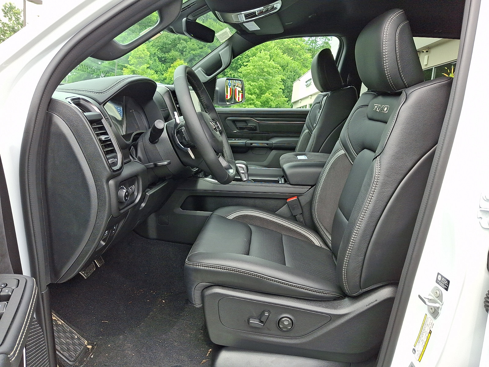 New 2026 RAM 1500 RHO AWD/4WD image 9