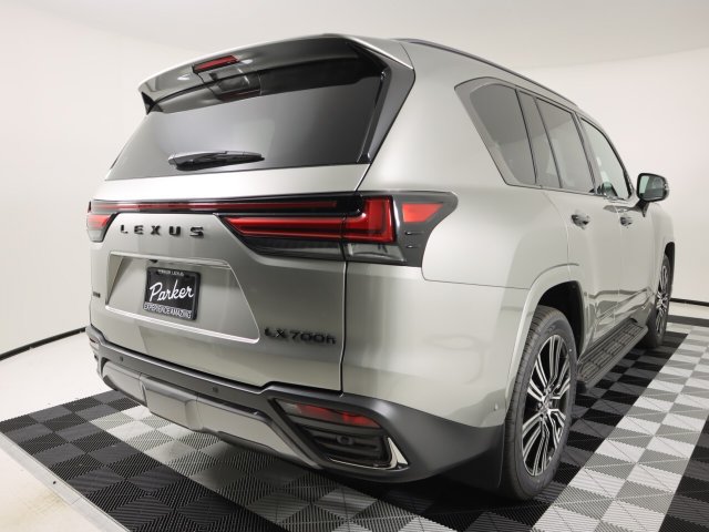 New 2026 Lexus LX 700h Luxury w/ Appearance Package AWD/4WD image 4