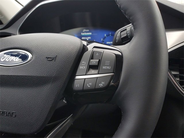 Used 2022 Ford Escape Titanium image 14