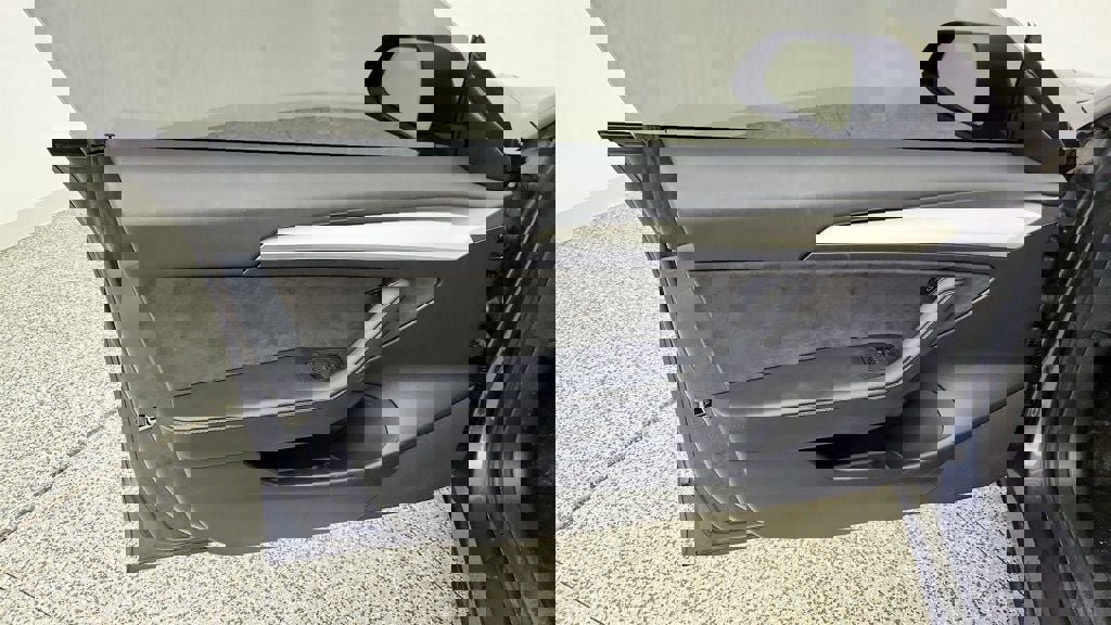 Used 2022 Tesla Model 3 image 11