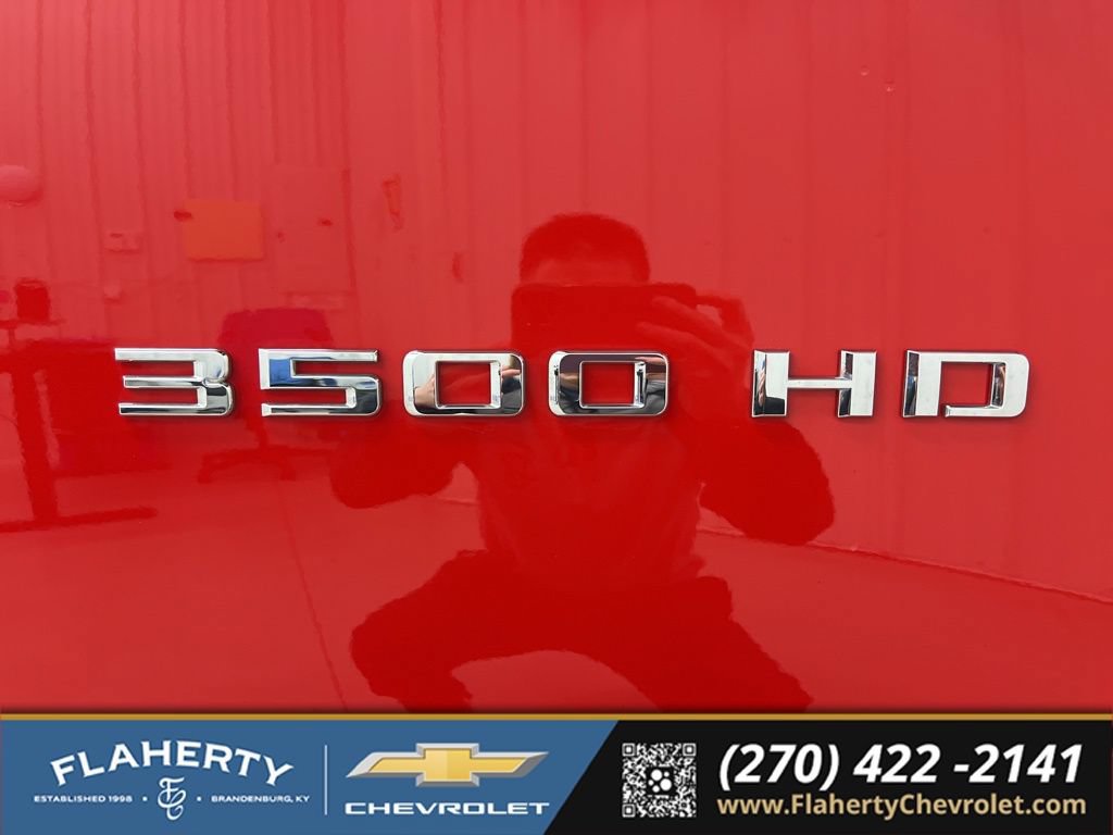 Used 2024 Chevrolet Silverado 3500 LT w/ Convenience Package AWD/4WD image 19