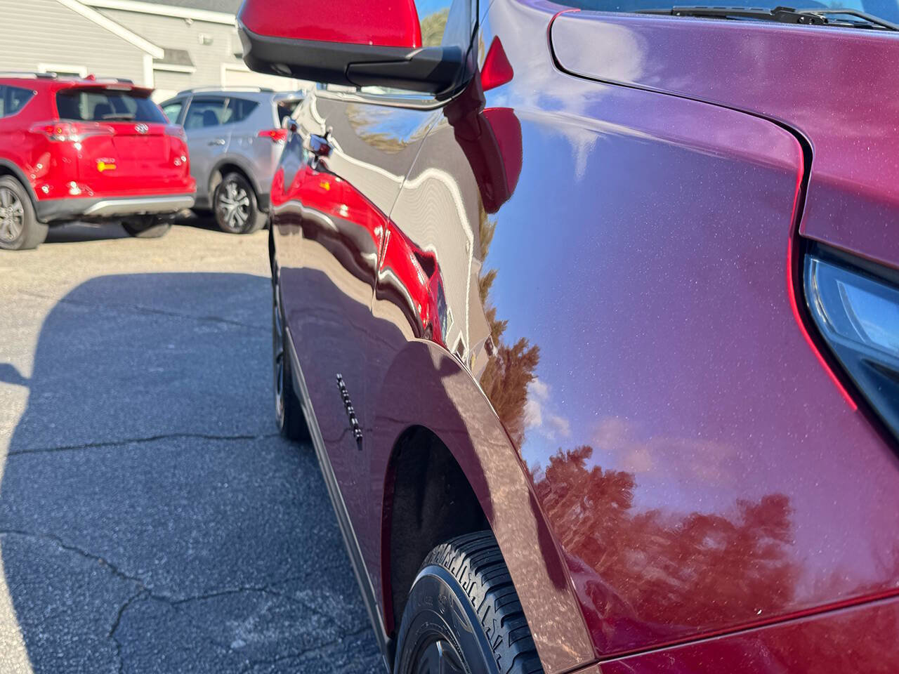 Used 2023 Chevrolet Equinox RS w/ RS Leather Package image 16