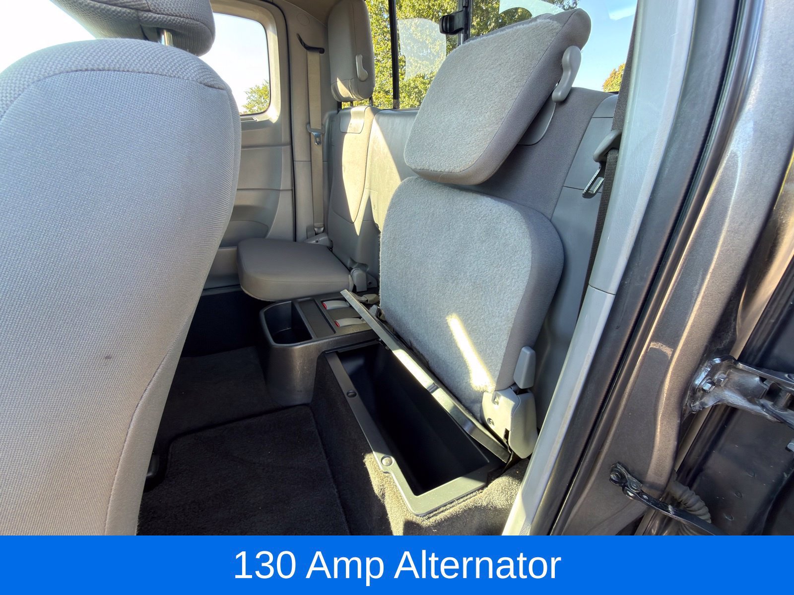 Used 2014 Toyota Tacoma 4x4 Access Cab V6 w/ SR5 Package image 29