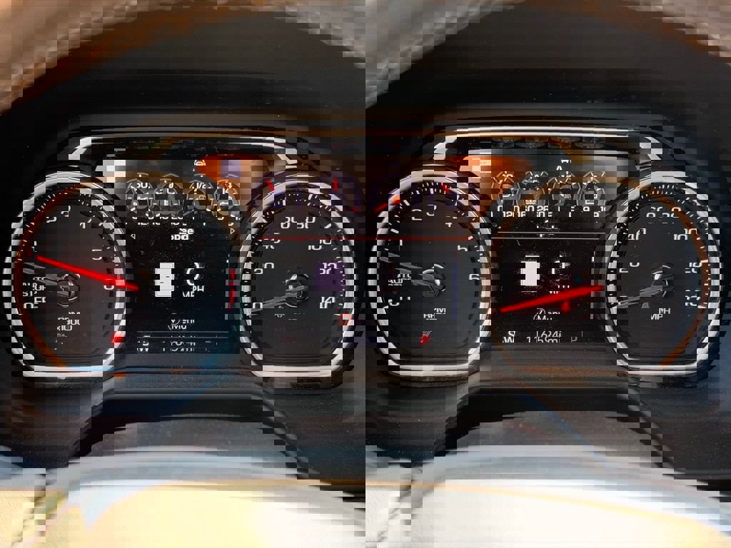 Used 2021 Chevrolet Suburban Premier w/ Premium Package image 31