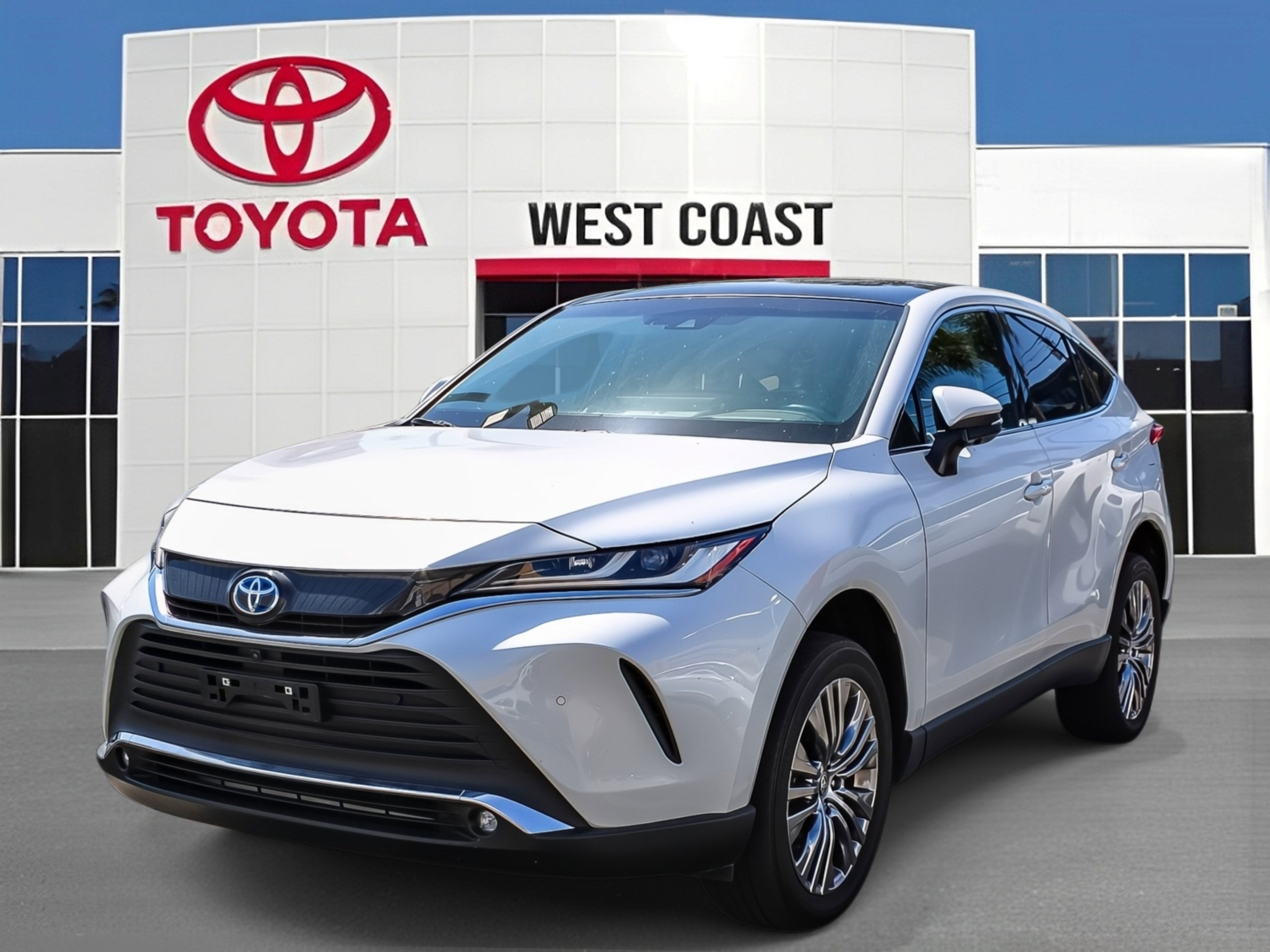 Used 2024 Toyota Venza Limited AWD/4WD image 1